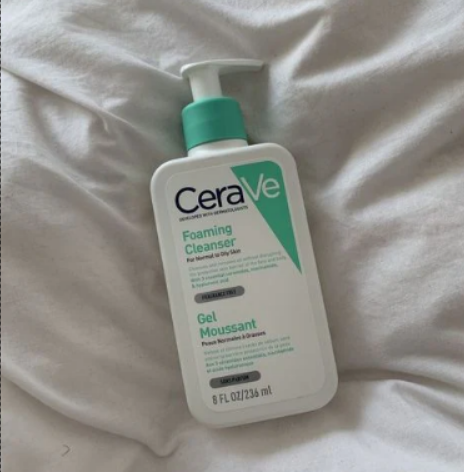 Cerave Foaming Facial Cleanser – 236ml Bottle for Deep Cleansing