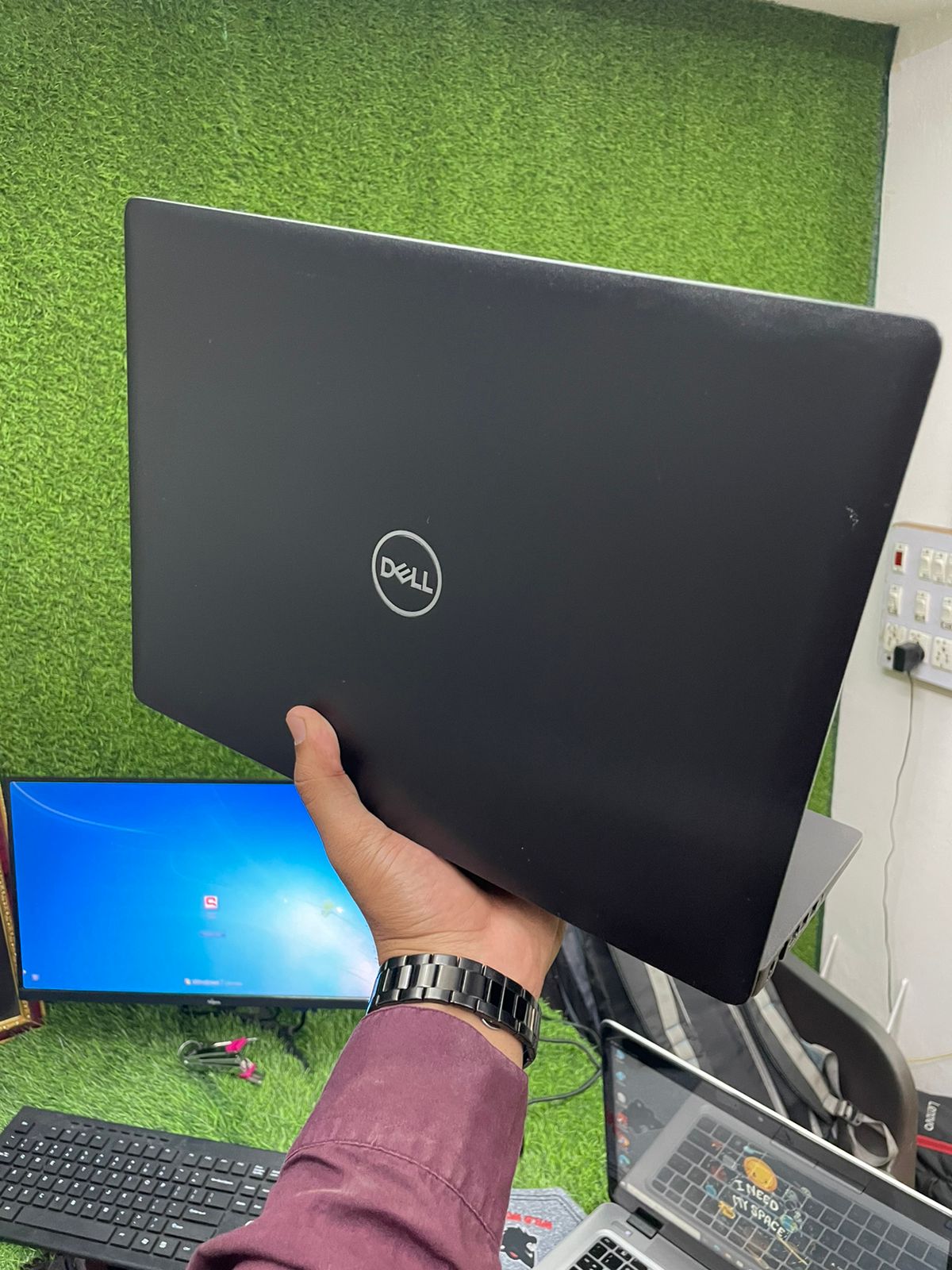 DELL 7490 Laptop